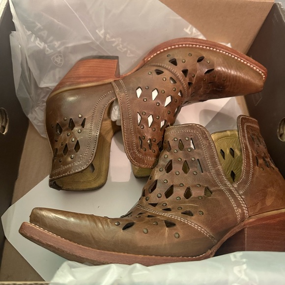 Ariat Dixon Studded out of stock online - Picture 4 of 7